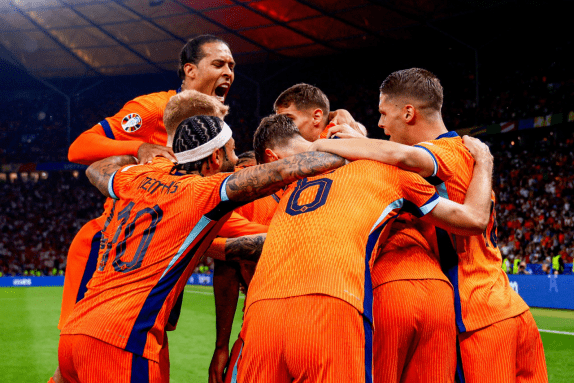 我国三将瑞,昌羽毛球大,师赛首轮出,九游,JiuYou,九游注册网址,九游app,九游官网,九游网站,九游下载